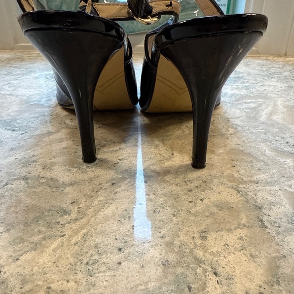 Enzo Angiolini peep toe heels with back strap - Picture 5 of 5